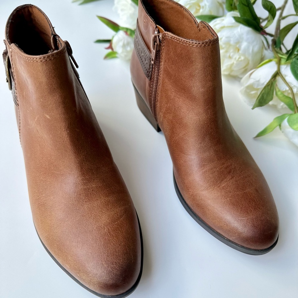 Clarks Collection Leather Ankle Booties #20701 - image 2